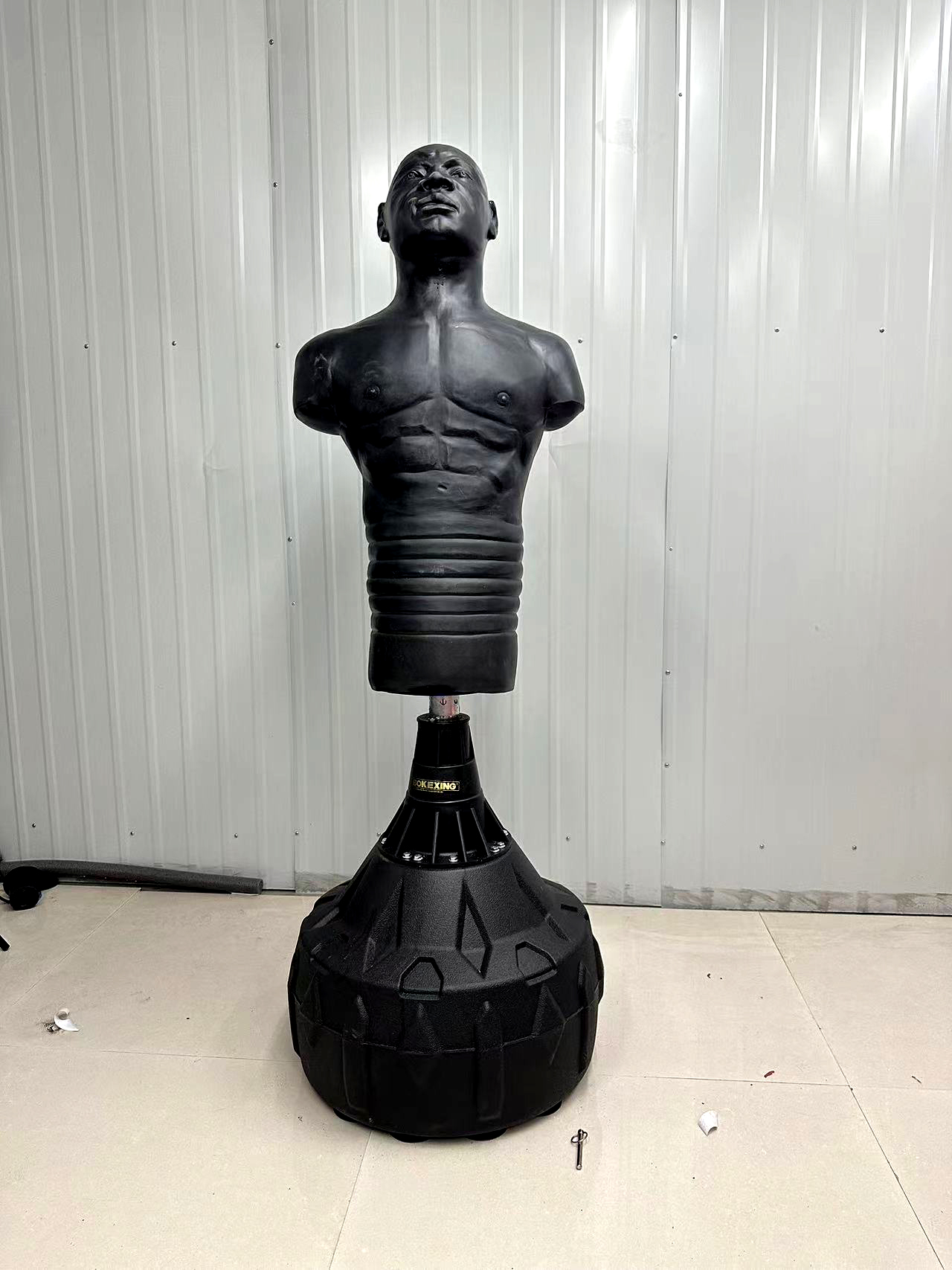 Saco de boxeo con forma humana - Boxing Bag Stand reseña y precio